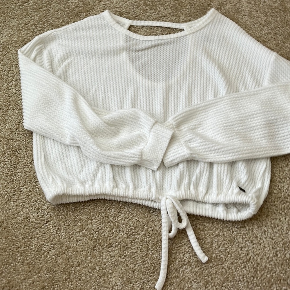 Hollister sweater